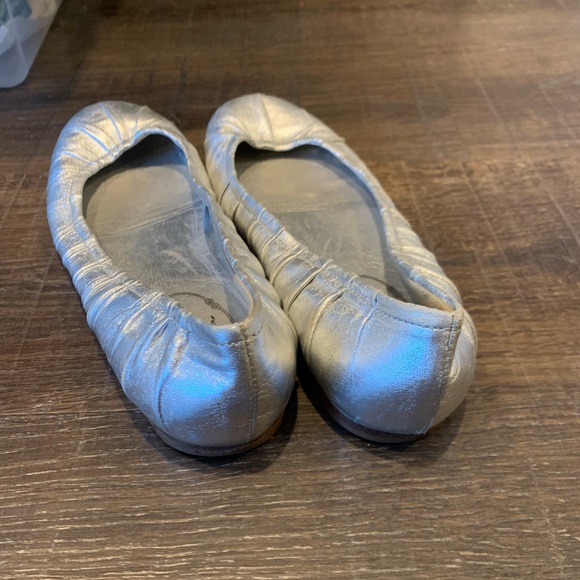 VINTAGE PRADA FLATS - Picture 5 of 7